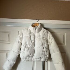Garage Puff  Winter Puffer Jacket  in White color size XS.